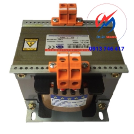 Biến áp tự ngẫu 380v/220v - 660Va (3A)